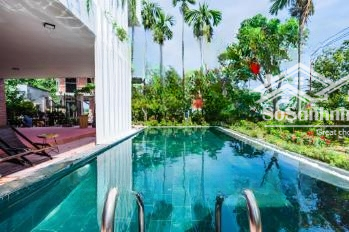 Bán Gấp Khách Sạn Dạng Villa Sân Vườn Mặt Tiền Sông