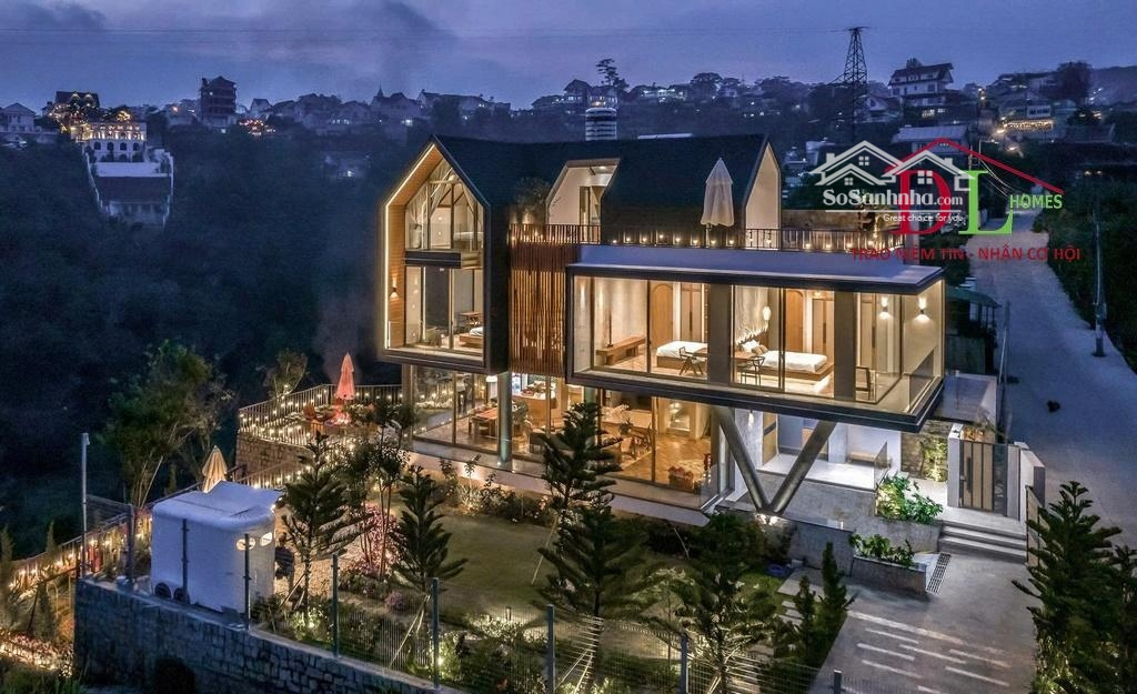 Siêu Phẩm View! Bán Biệt Thự Sân Vườn Hoàng Hoa Thám, đà Lạt View Rừng Thông Không Che Chắn