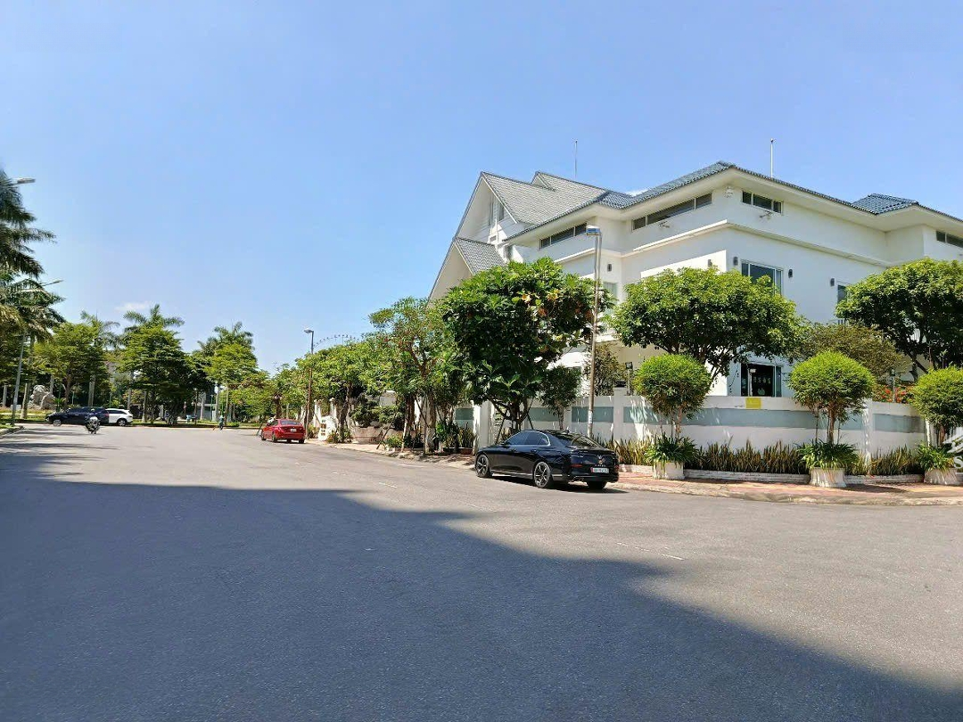 Bán đất Biệt Thự Khu đảo Xanh - Diện Tích 400m- Ngang 16m - Hoà Cường Bắc, Q. Hải Châu