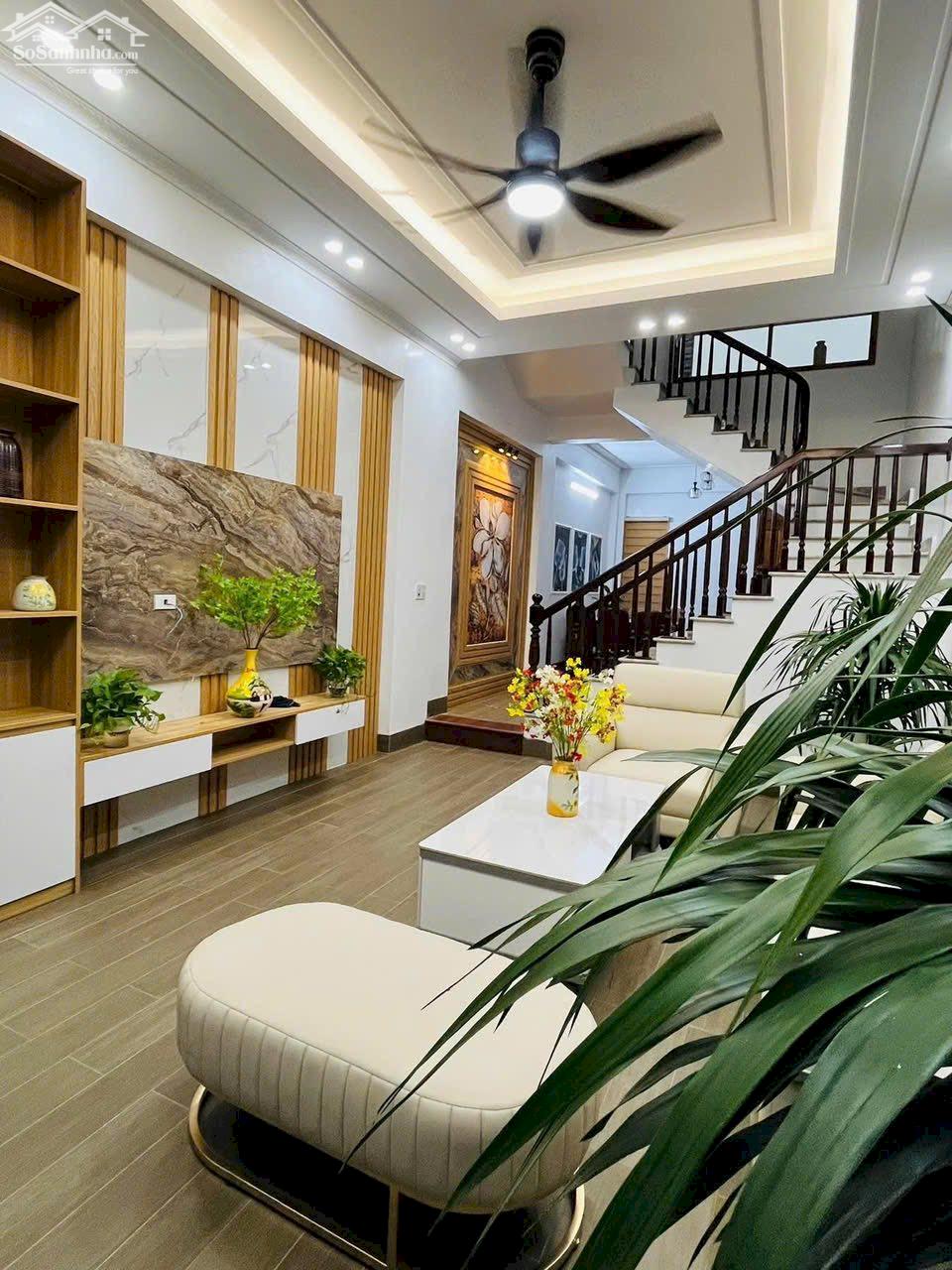 Bán Căn Nhà Ngõ 2 Oto Tránh Nhau đường Ngô Quyền, TP HD, 63m2, 4 Tầng, 4 Ngủ, Chỉ 4.68 Tỷ