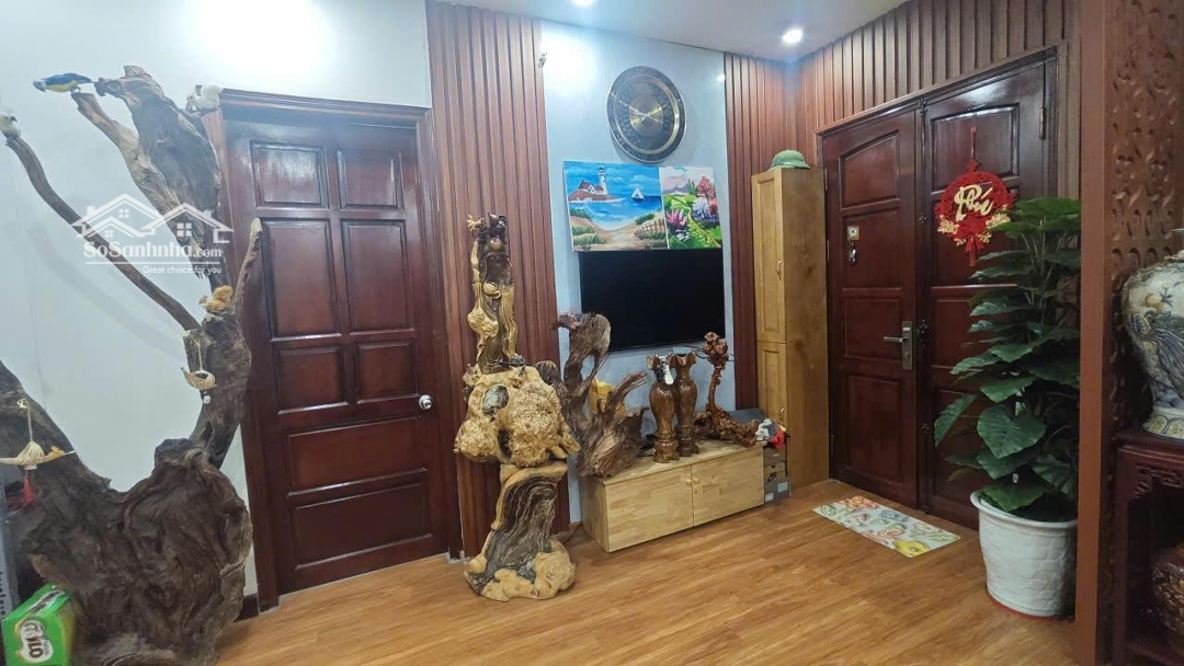 Chung Cư 90m 2 Ngủ 2 Vs , Thang Máy, Gần Hồ điều Hòa, Gia Thụy, Bồ đề, Hà Nội