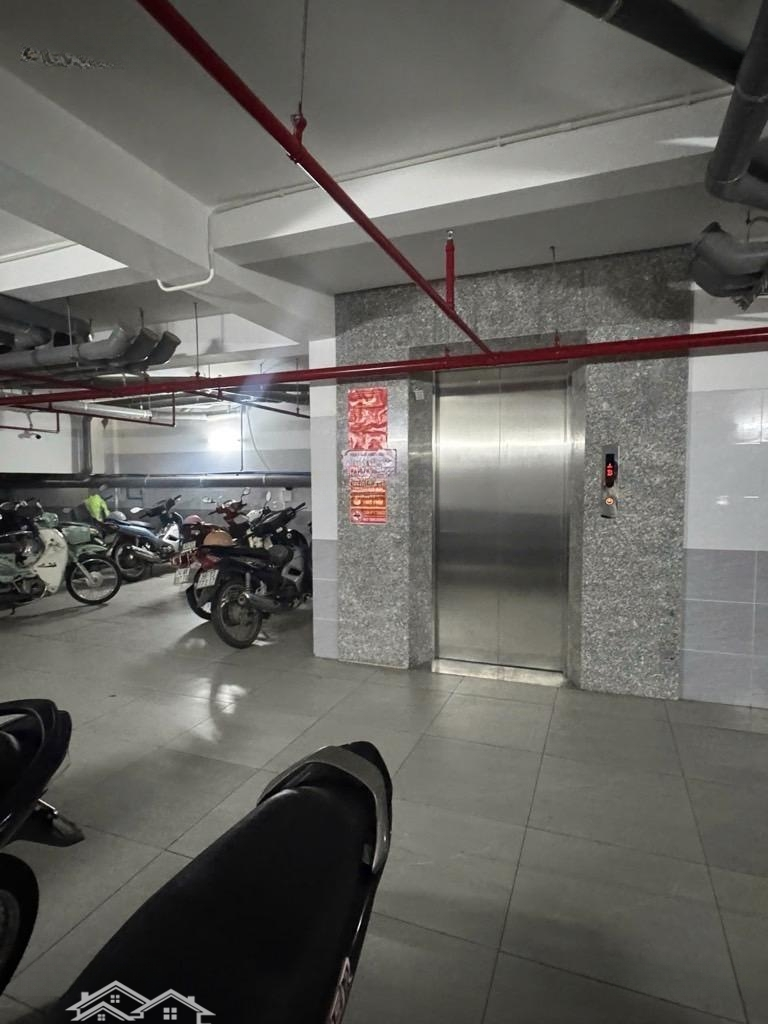 Chủ Mót Bán Căn Hộ Dịch Vụ, 32 Phòng, Tây Thạnh, Tân Phú, 9 X 32m 276m2, 30 Tỷ