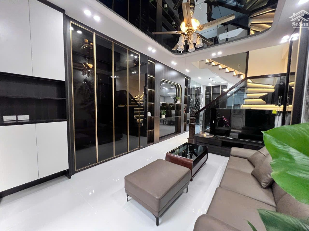 Chính Chủ Cần Bán Gấp Nhà Phạm Tuấn Tài 59m2 8 Tầng Thang Máy, Kinh Doanh Văn Phòng