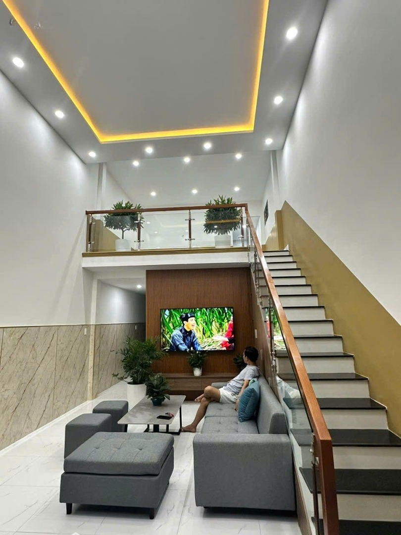 Bán Nhà Mê đúc Mặt Tiền An Hải 18, Giá 5 Tỷ 450 Thương Lượng. Nhà đẹp Hiện đại. Dt 56m2