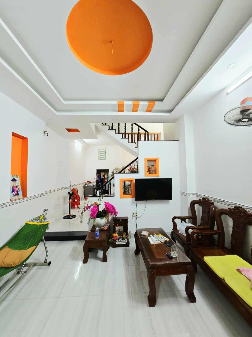 Nhà đẹp Giá Rẻ 2 Tầng Btct Nguyễn Duy Trinh Vào ở Ngay Chỉ 4.35 Tỷ