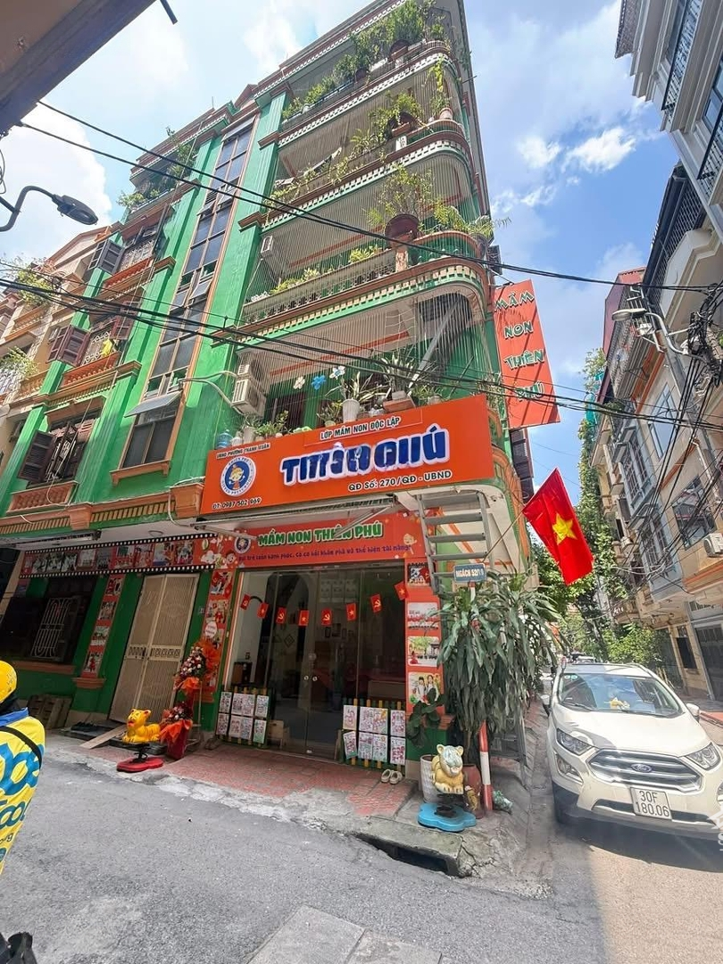Nhà Lô Góc Hoàng Ngân, Quan Nhân, Thanh Xuân S: 75m2 5t Mt 5,6m Giá 33.3 Tỷ,