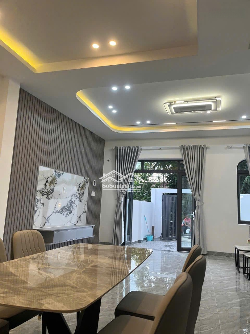Cực Hot! Bán Nhà Lầu đúc Mới Thôn 4 Diên Phú đường Ba Sào (hẻm đường Bạch Qua) .