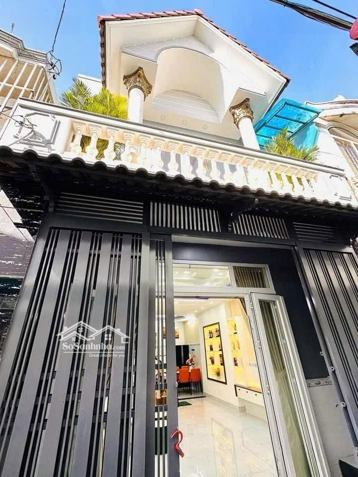 Nhà Ngộp Cần Bán Gấp đ. Bùi đình Tuý Bình Thạnh. Giá 2tỷ240, Dt 52m2
