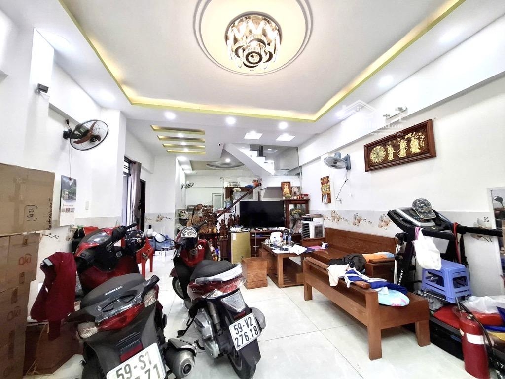 Quang Trung- P10- Gò Vấp- 61m2- 2 Tầng Btct- 4pn- Nở Hậu- Hẻm 5m Thông- 5.5 Tỷ (tl).