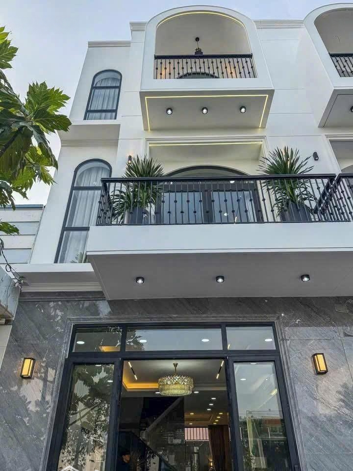 Bán Nhà Mai Thị Lựu Q1 Shr 44,9m, Giá 4 Tỷ 100, Sẵn Hợp đồng Thuê 18tr/tháng, Công Chứng Ngay