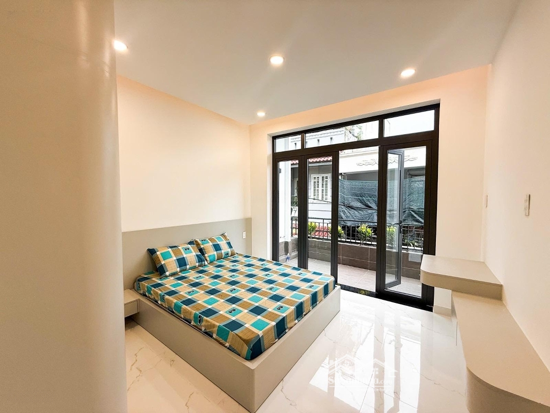 Nhà Mới ở Ngay Bình Thạnh đường Nơ Trang Long 50m2 (3.7 X 13.5) Hxh đổ Cửa 3pn