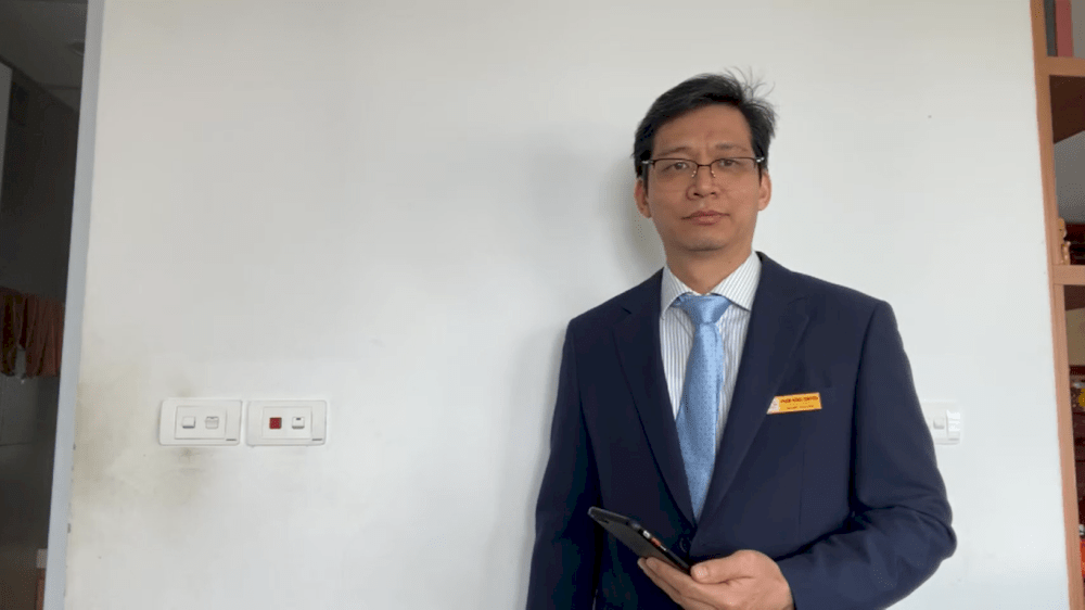 Chuyên Phạm Hồng