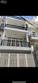 Bán nhà 52m2, 4 tầng, 4PN, 5WC, đường Hồ Văn Huê, P9. Ở ngay.