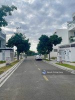 cần sang nhanh lô đất đep, đ. phan văn trị, gần chợ mới ba tri, bến tre, giá 500tr/120m2. shr.