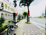 tn 1.5 tỷ / năm mặt tiền bến vân đồn vị trí kinh doanh phù hợp cho thuê văn phòng, làm khách sạn