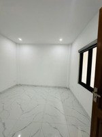 doãn kế thiện nhà mới 5 tầng, ngõ thông gần phố chỉ hơn 8 tỷ