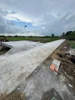 7 nền f0 đất ngay ngã tư lạc tấn. khu trung tâm ủy ban - chợ - nhà phố. bách hóa xanh. tgdđ
