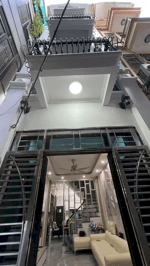 Siêu Phẩm Minh Khai, Gần Phố, Ngõ Nông, Lô góc, 42m2, 5PN, Full Đồ ở luôn, Giá đẹp hơn nhà