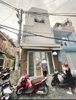 nhà căn góc hẻm 6m thông vườn lài (4 x 10m) 2,5 tấm, 3 phòng ngủ, 2 wc, 1 sân thượng