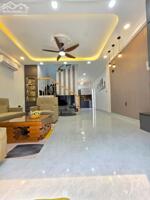 Bán nhà Lê Văn Sỹ 55m2, hẻm 4m, PN ngay trệt, 2 tầng, giá chỉ 7.6 tỷ