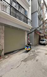 AI NHANH HƠN. NHÀ HÀNG XÓM VINHOMS RIVERSIDE, LÔ GÓC, Ô TÔ TRÁNH, GA RA Ô TÔ, THANG MÁY, GIÁ HỜI