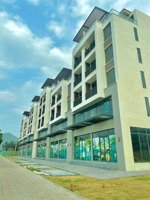 bán shophouse biển l''aurora phú yên diện tích 108 m² đất, xây 5 tầng 540m2