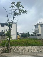 bán lô biệt thự đông nam 252m khu đô thị lạc ngàn. lh 