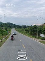 chính chủ cần bán mt ql15a trang trại đầy đủ cây ăn trái chuồng nuôi trâu bò lợn gà. và nhà cấp 4