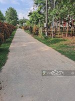 tôi chính chủ cần bán đất 357m2 giá 1tỷ đồng, mặt tiền trung tâm xã gia viễn cát tiên, lâm đồng