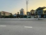 bán gấp mảnh đất 70m trục ql21a mặt đường kinh doanh đỉnh, đường trước đất 15m