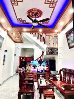 bán nhà cực đẹp mb 08 nam ngạn gần công viên , 2 toà chung cư 25 tầng, tiện ích bủa vây