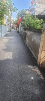 chính chủ nhờ bán lô đất thổ cư mao lại .quế võ