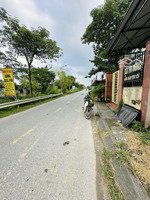 đất mặt đường, dân cư hiện hữu, gần công ty, trường học