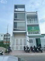 BÁN NHÀ KHU CÔNG VIÊN ĐÀI TRUYỀN HÌNH PHƯỜNG 3 VĨNH LONG (1 TRỆT, 3 TẦNG LẦU, CÓ 5 PHÒNG NGỦ, MỖI TẦNG ĐỀU CÓ THANG MÁY)