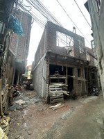 nhà xây mới 40m2 x3 tầng tại trung tâm kiến an hải phòng . cách ngã 5 kiến an chỉ 300m