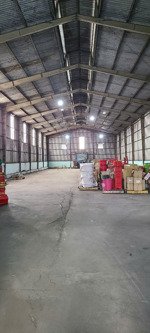 cho thuê xưởng 1.500 m2 giá 30 triệu / đường quốc lộ 1a phường tân khánh thành phố tân an long an