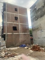 bán đất ngô gia tự ngõ 3m oto đỗ cách nhà 3 bước chân 52,7m2 thoáng 3 mặt sân cổng riêng