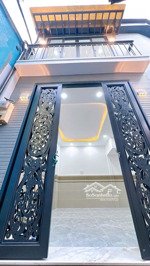 nhà hẻm bến vân đồn - 2 tầng - 25,5m2 - gần hoàng diệu, khánh hội - giá chỉ nhỉnh 3 tỷ