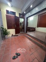 46m ngõ 44/58 đức giang mặt tiền 4m nhà dân xây 2 tầng ngõ ô tô qua cổng giá 6.15 tỷ