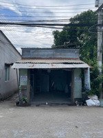 chính chủ bán nhà mặt tiền 30m2 giá rẻ