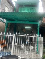 tôi chính chủ cần bán gấp nhà gần chợ cái dầu giá 450tr thương lượng lh: 