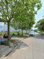 đấu giá my hạ mặt trục ngoài kinh doanh