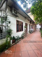 tôi chính chủ cần bán mảnh đất tứ liên tây hồ - 50m mt 6m - giá 10.5 tỷ - ngõ rộng gần đường