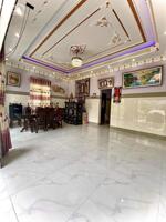 BÁN NHÀ CÓ SÂN RỘNG ĐẬU Ô TÔ PHƯỜNG 8, TP VĨNH LONG (GẦN QUÁN ĂN 1975 )