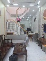 nhà hẻm bagac thông thoáng cách vài chục mét ra hẻm xe hơi đường thống nhất, p.15, gò vấp chỉ 4 t