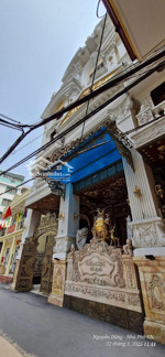 duy nhất căn 3 mặt tiền -hoàng quốc việt, ngõ thông - ô tô vào nhà 54m2 - 6 tầng - mt6m / giá 21 tỷ