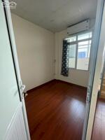 BÁN GẤP NHÀ TRUNG KÍNH CẦU GIẤY 55m2, C4 MẶT TIỀN 4,1m GIÁ 18 TỶ