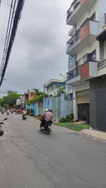 đường lớn 12m giáp nguyễn oanh chợ an nhơn, kế căn góc quán cafe lớn,