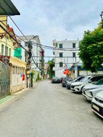 siêu phẩm 3 tầng phố 384 lạch tray ô tô tránh view hồ cây na cực hiếm!