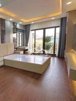 bán nhà trung tâm hành chính thượng cát 5 tầng mới đẹp, ở ngay, giá hơn 5 tỷ